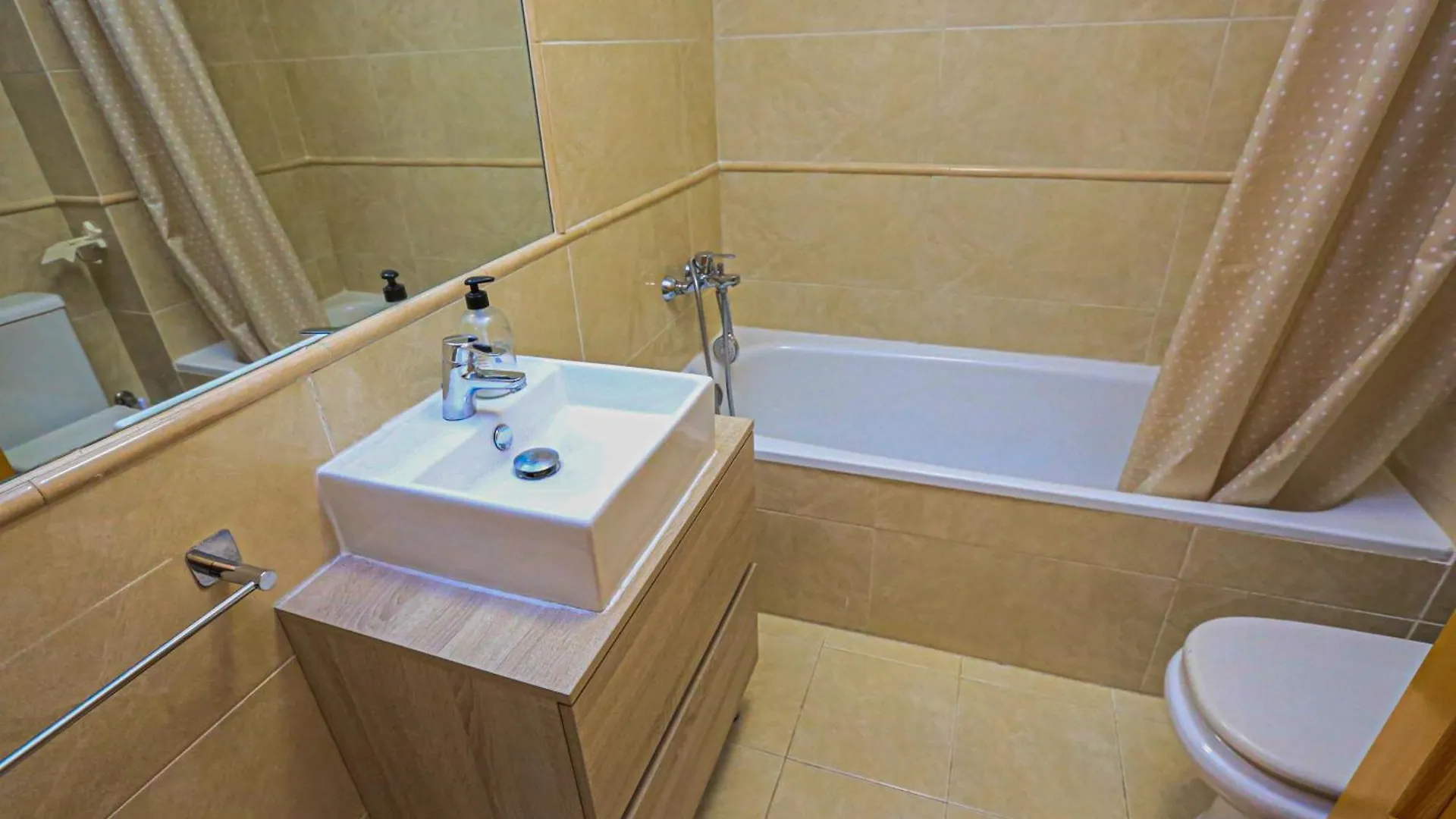 Litoral Costa Dorada - Las Cumbres Only Families Salou Holiday home